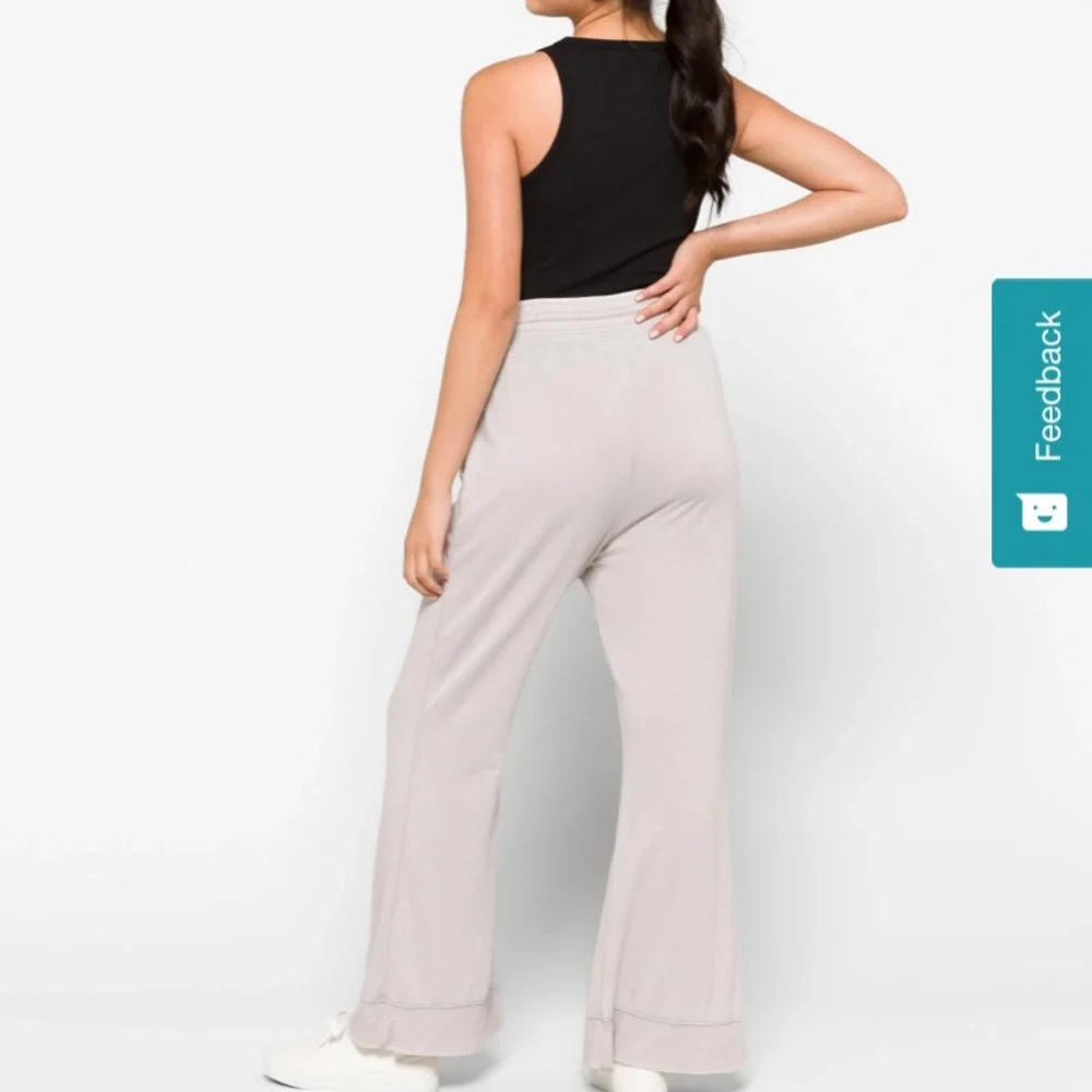 Intimately‎ Free People Cozy Cool leg NWT